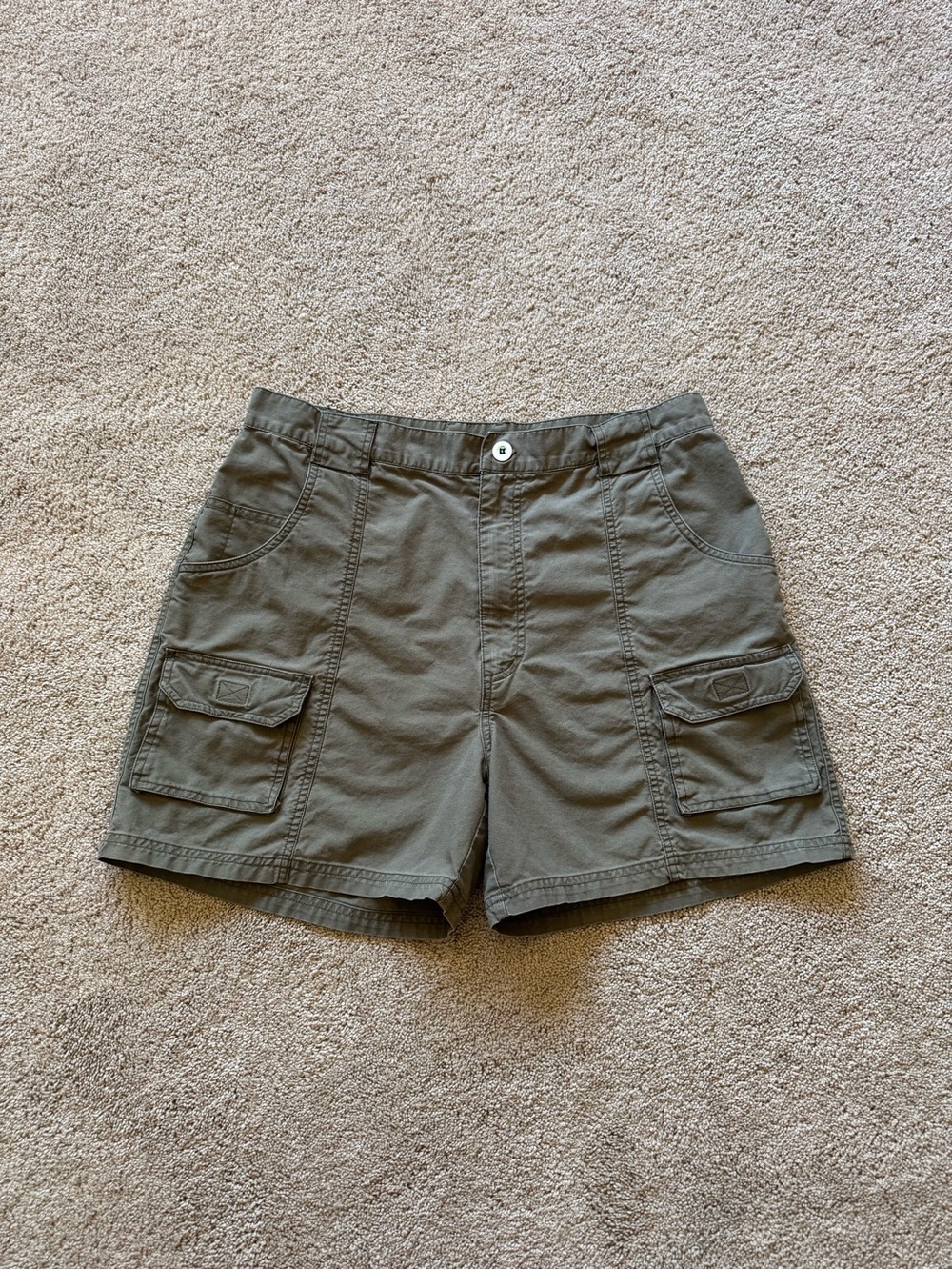 Gorpcore Men’s Size 33 (Tagged 36) Vintage 90s Woolrich Cargo Pants, Great Shape